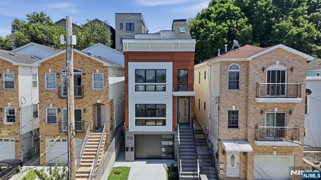 98 Western Avenue 2 - Photo 5