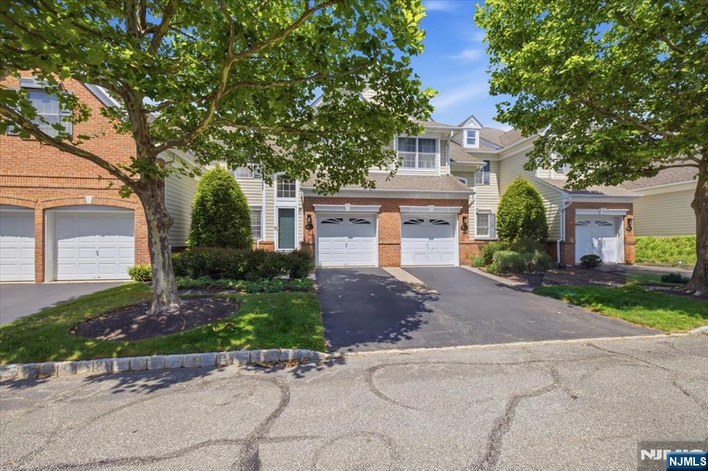 21 Chestnut Court 11 - Photo 3