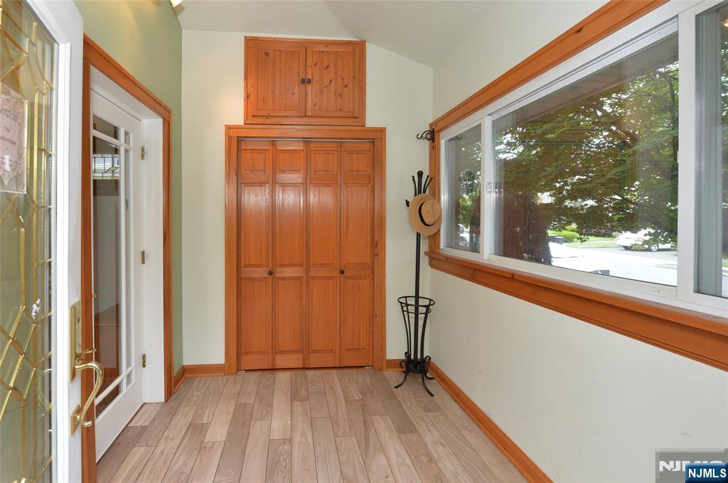 1-20 Cyril Avenue - Photo 4