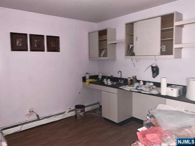 718 Broadway STORE - Photo 5