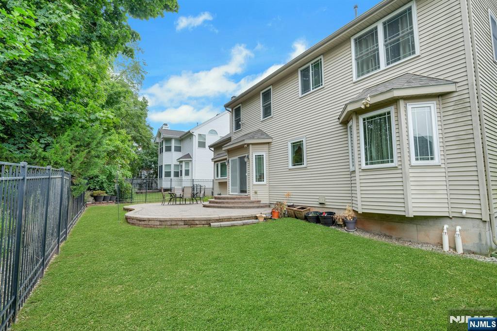 64 Walters Brook Drive — photo 39