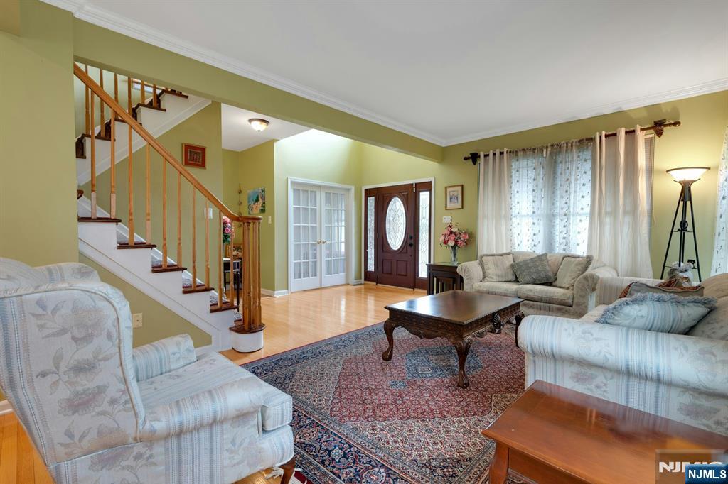 64 Walters Brook Drive — photo 9