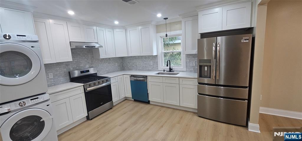 43 Sade Street - Photo 2
