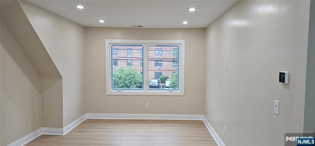 43 Sade Street - Photo 3