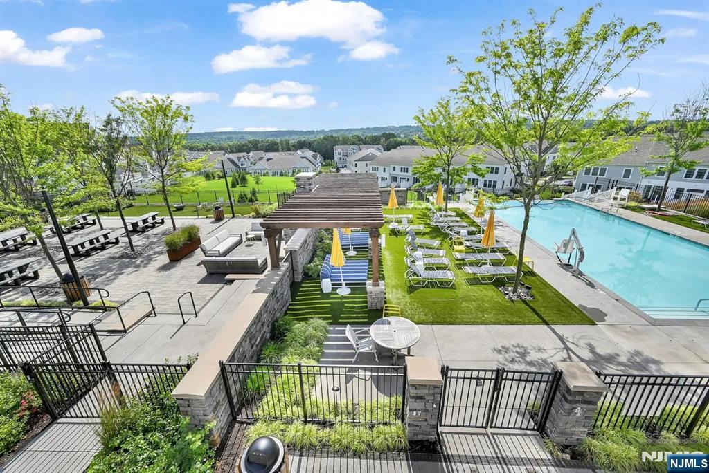 115 Aspen Drive - Photo 4