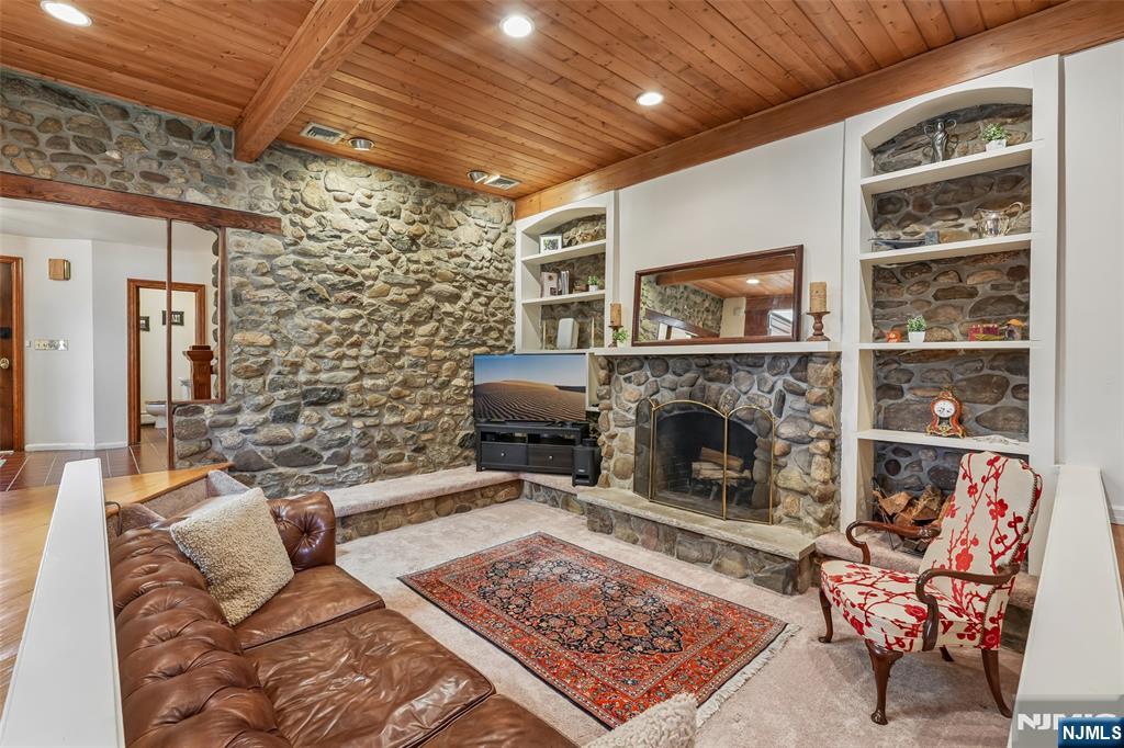 310 Cedar Lane — photo 10