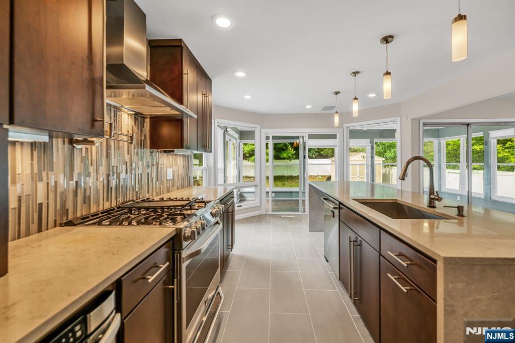 45 Jay Drive — photo 15