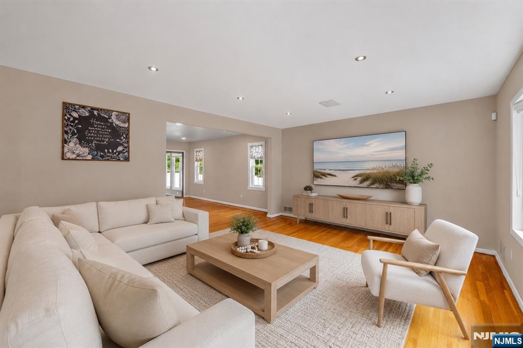45 Jay Drive - Photo 4
