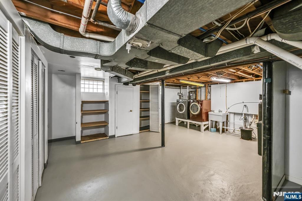45 Jay Drive — photo 36