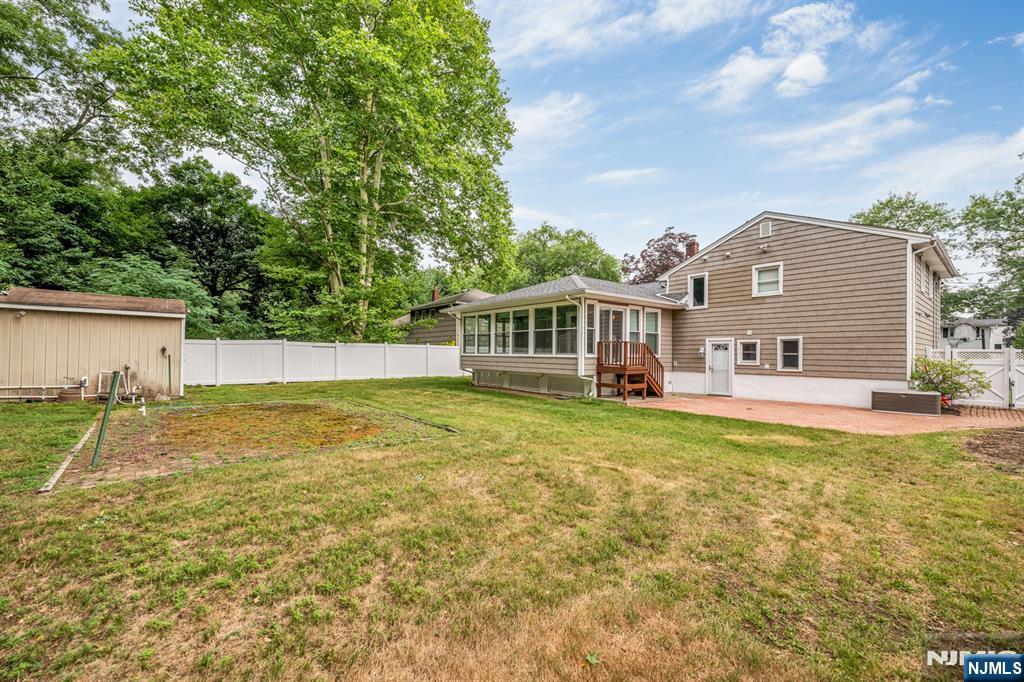45 Jay Drive — photo 38