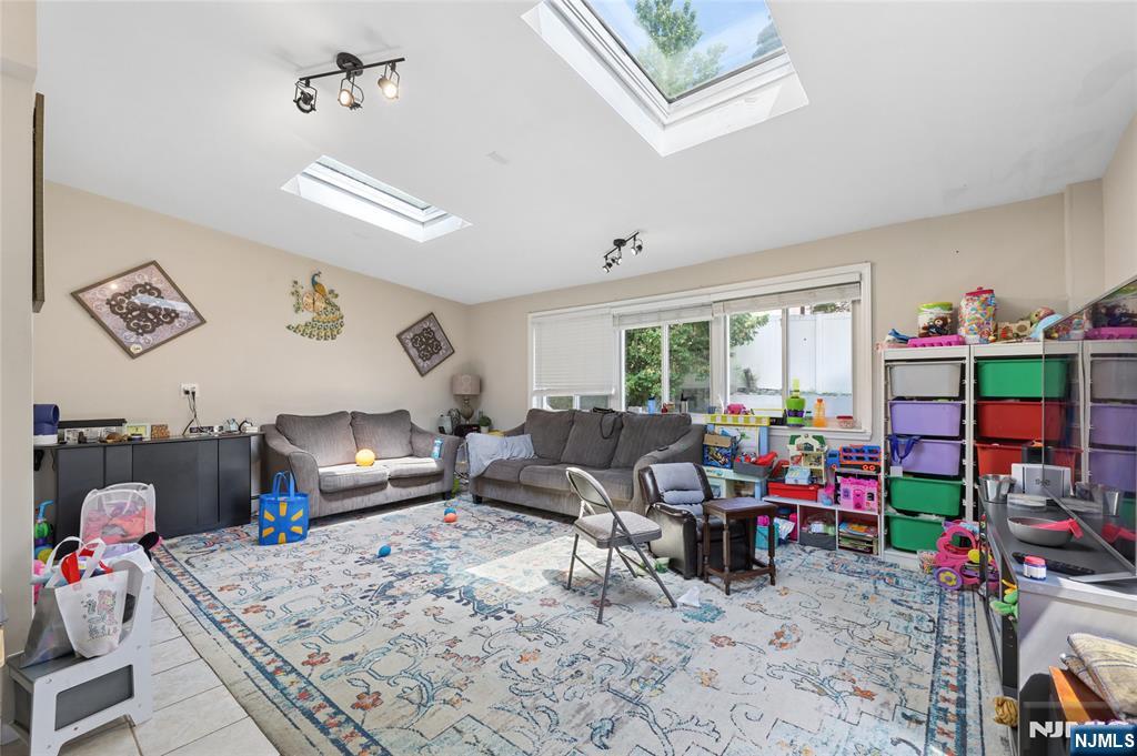 191 Haase Avenue - Photo 5