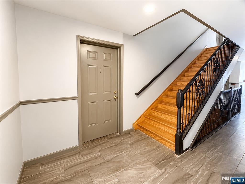 40-70 Watchung Avenue 60-7 - Photo 3