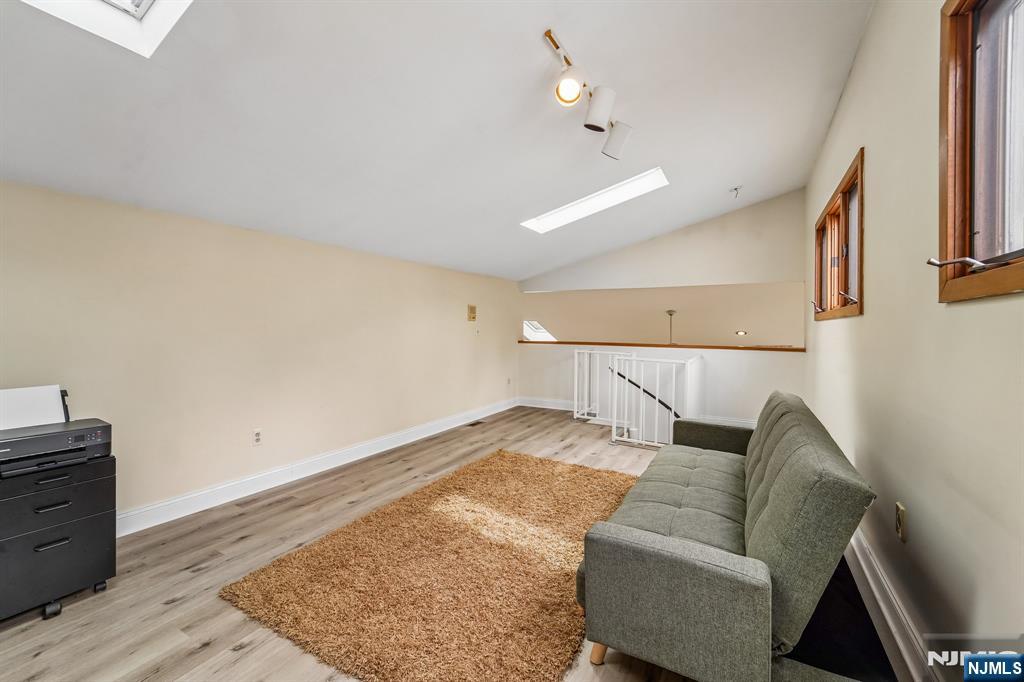 8 Union Hill Road — photo 33