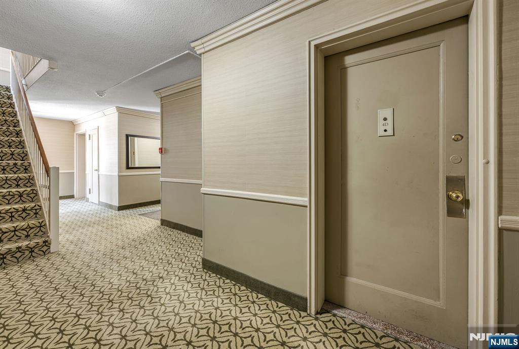 8300 Boulevard East 4D - Photo 2