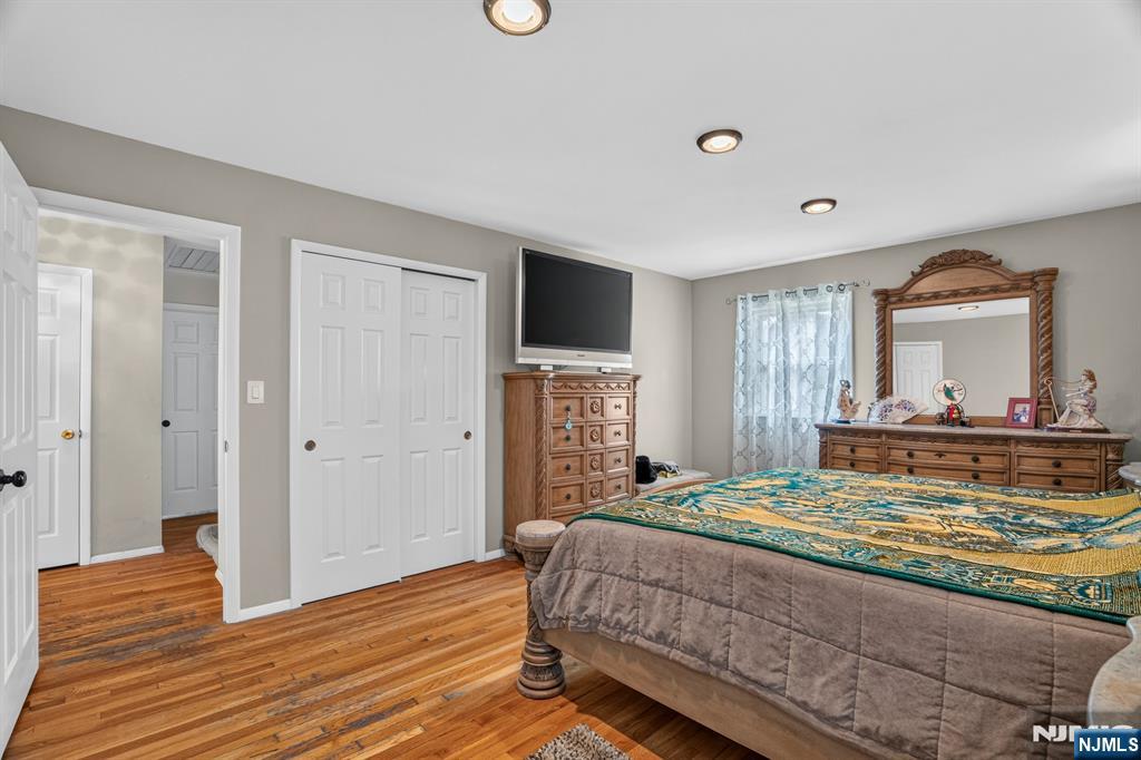 31-07 Garfield Place — photo 15