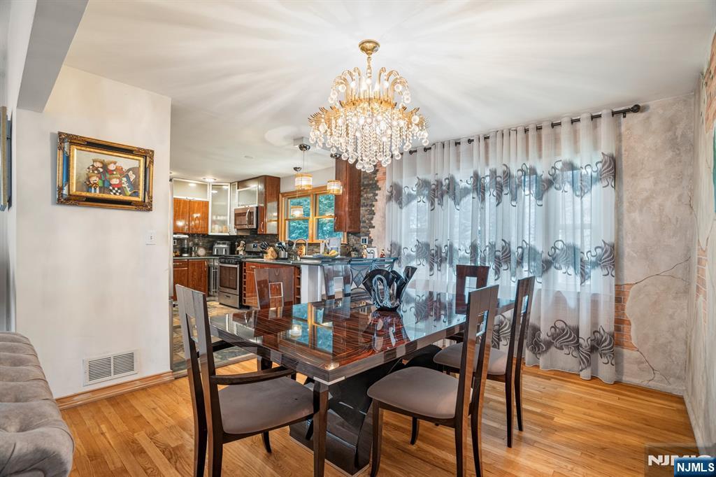 31-07 Garfield Place - Photo 3