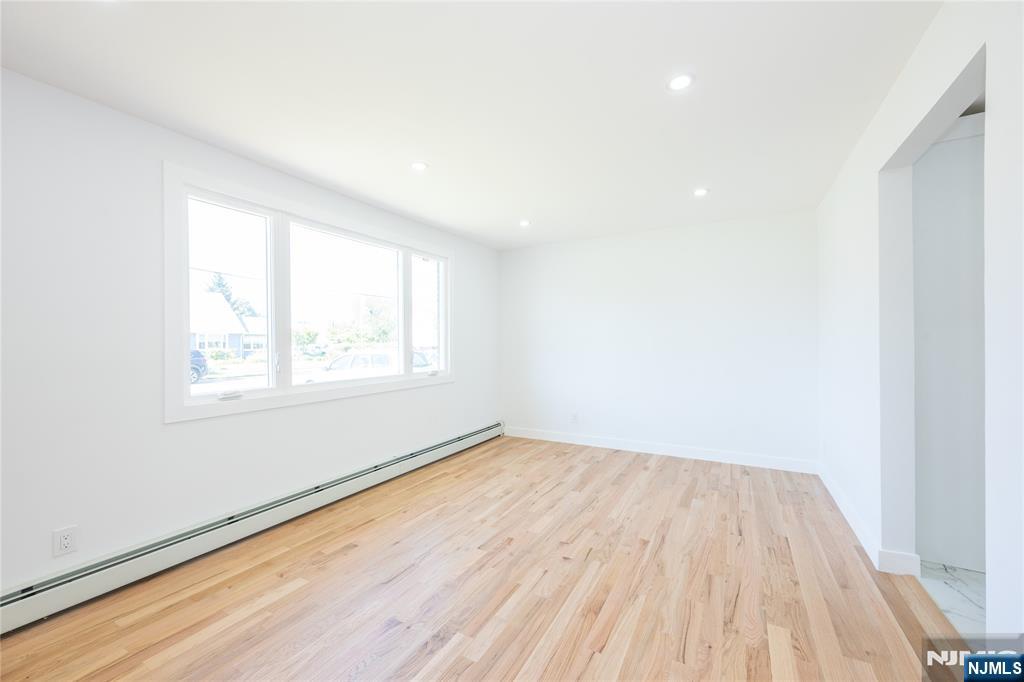 214 Alberta Drive — photo 19