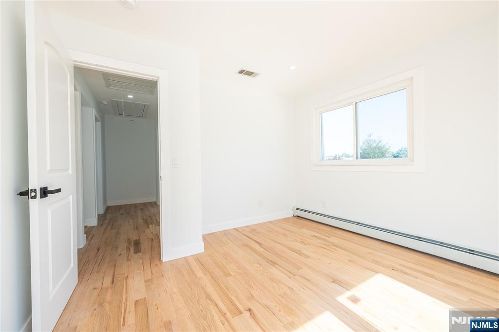214 Alberta Drive — photo 29