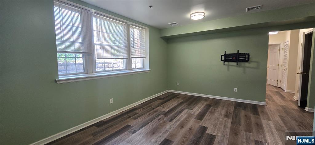 280 Grand Avenue 1A - Photo 2