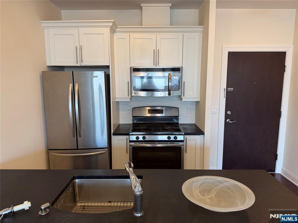 225 Walker Street 303 - Photo 3