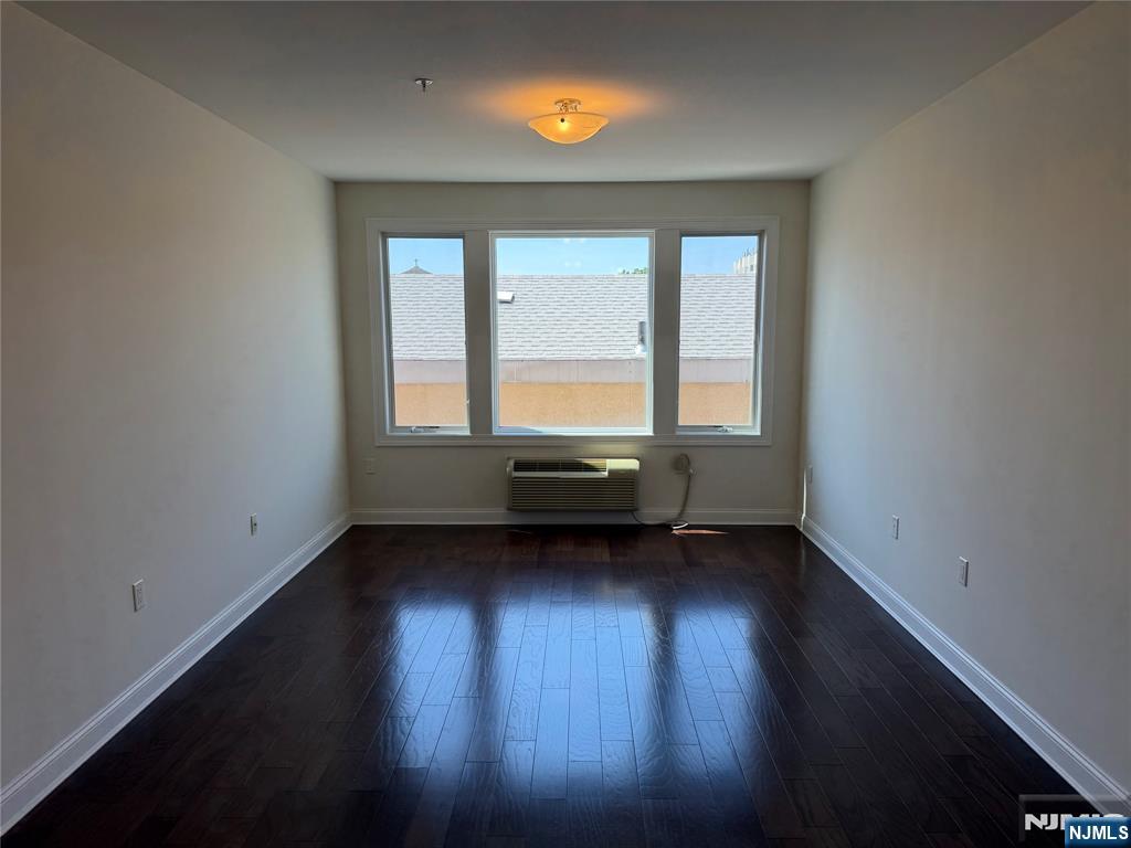 225 Walker Street 303 - Photo 5