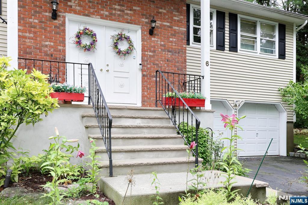 6 Cooper Drive - Photo 2