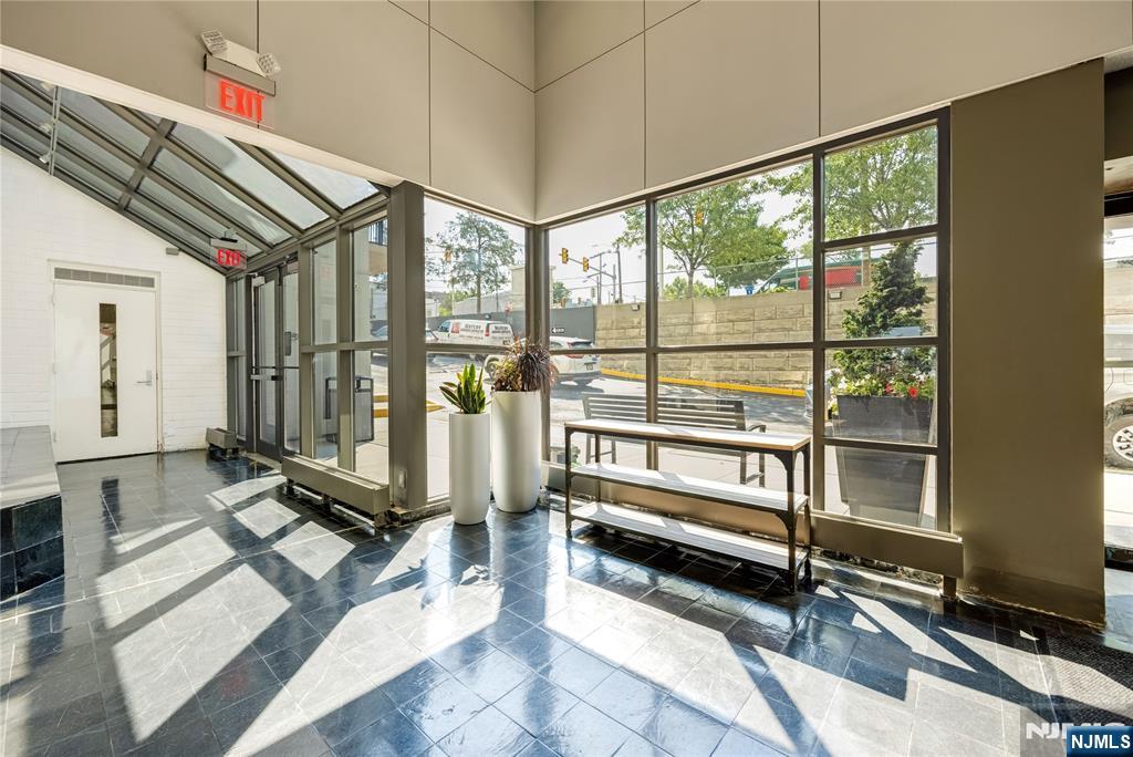 100 Manhattan Avenue 910 - Photo 1