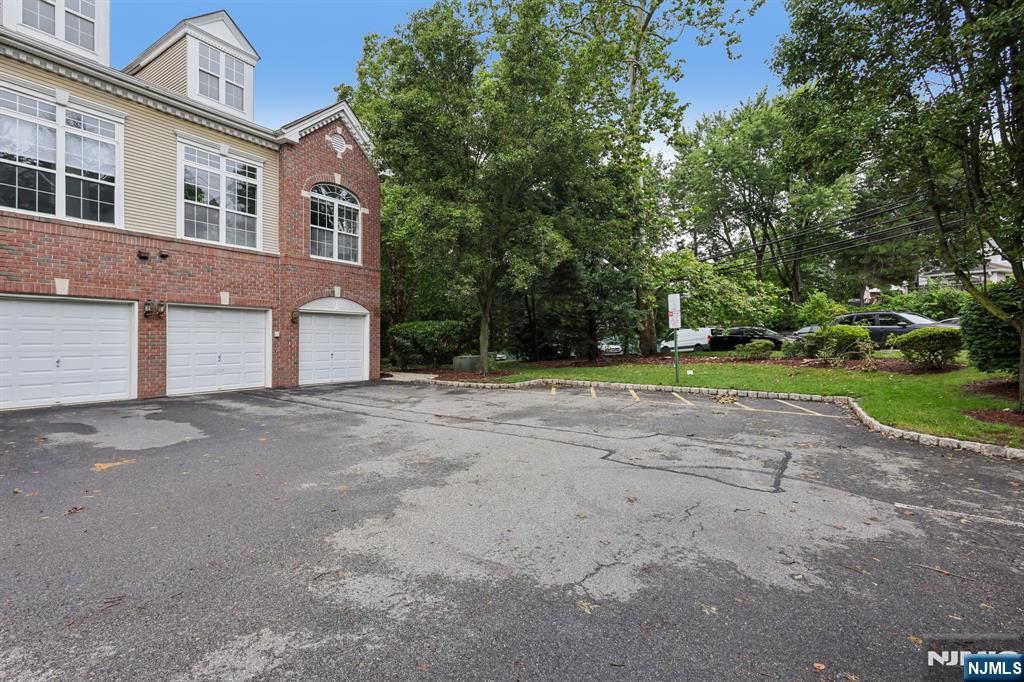 101 Rock Creek Drive T218 - Photo 3