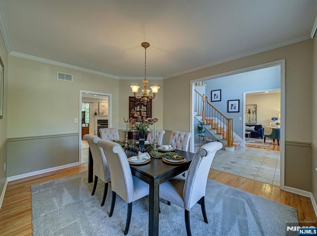 6 McCune Court — photo 11