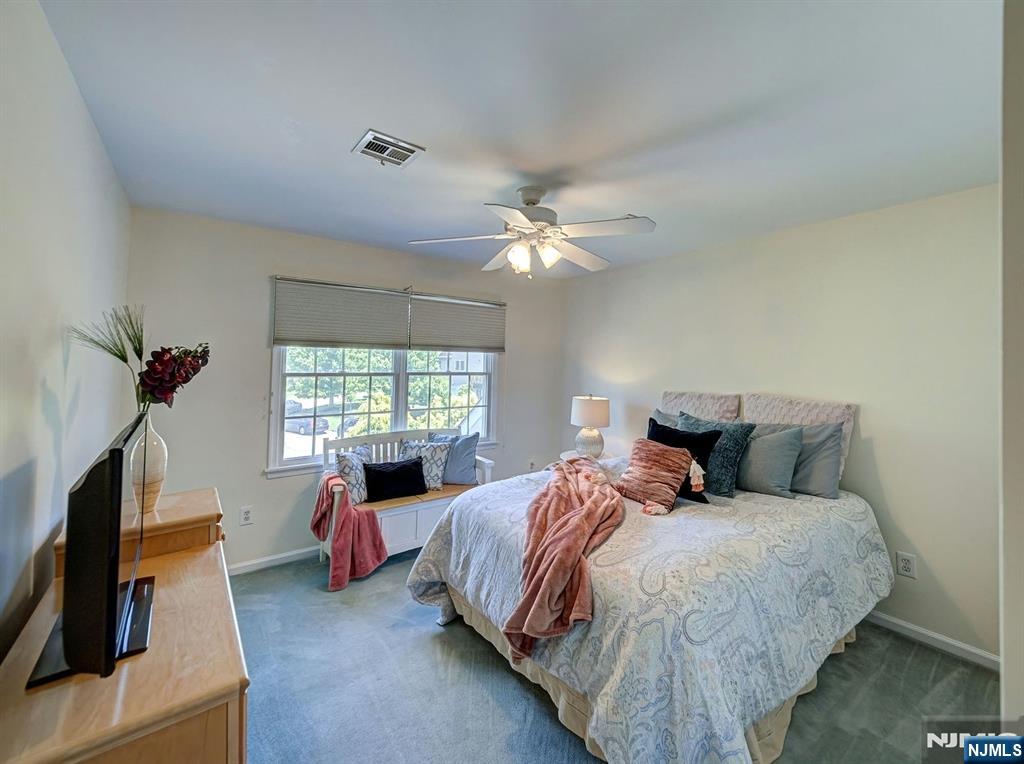 6 McCune Court — photo 31