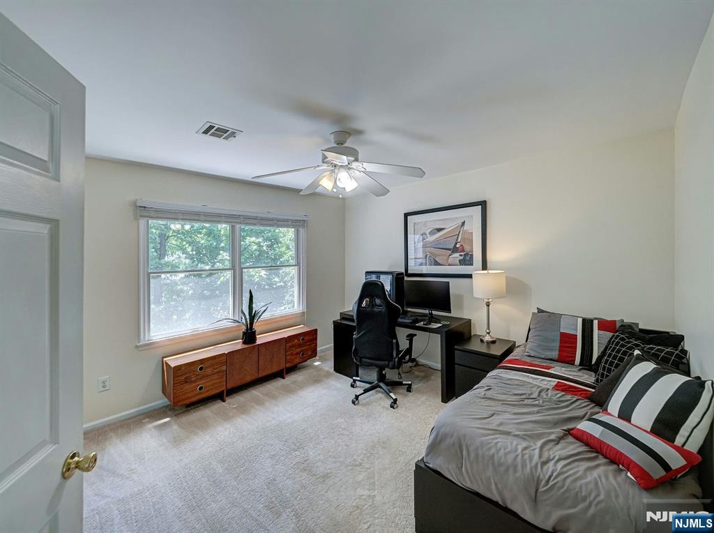 6 McCune Court — photo 33