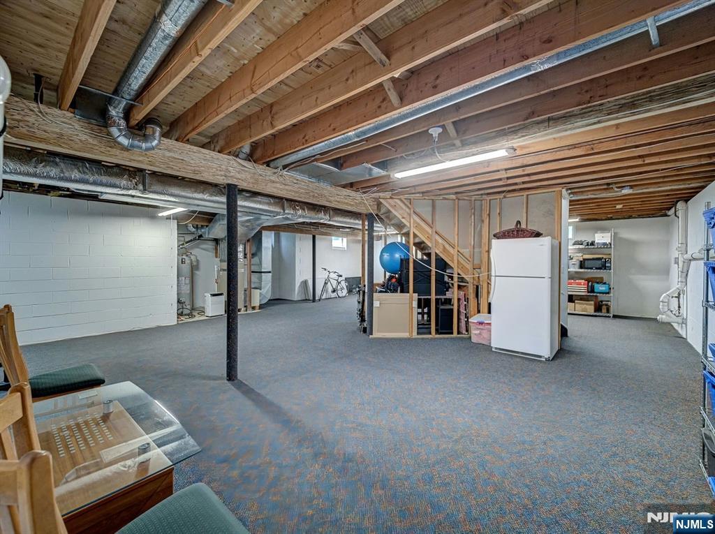 6 McCune Court — photo 38