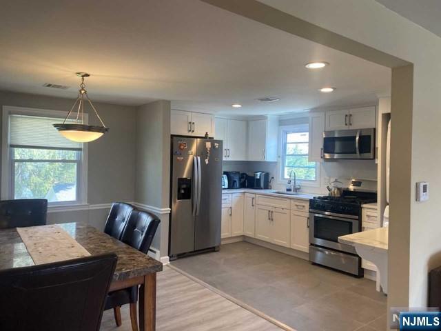 79 Tuttle Street 2 - Photo 2