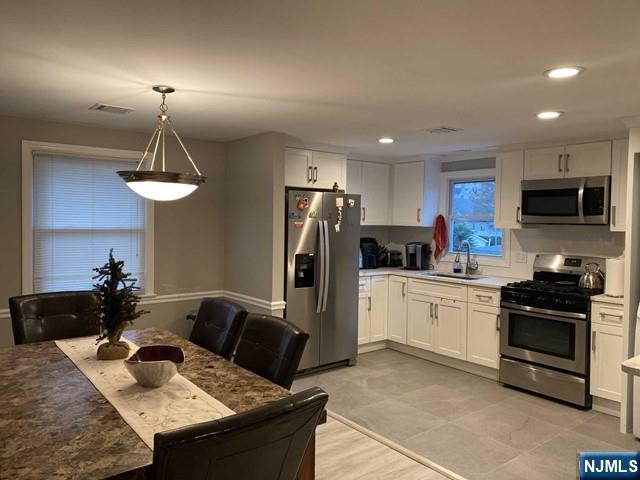 79 Tuttle Street 2 - Photo 3