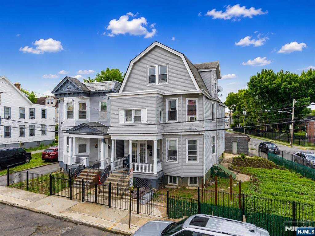 41-43 20th Avenue - Photo 1