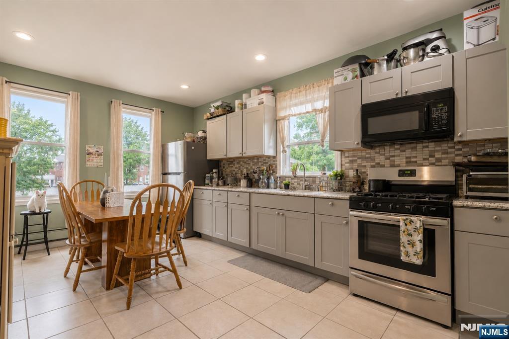 41-43 20th Avenue - Photo 2