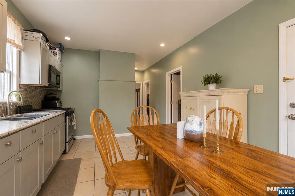 41-43 20th Avenue - Photo 3