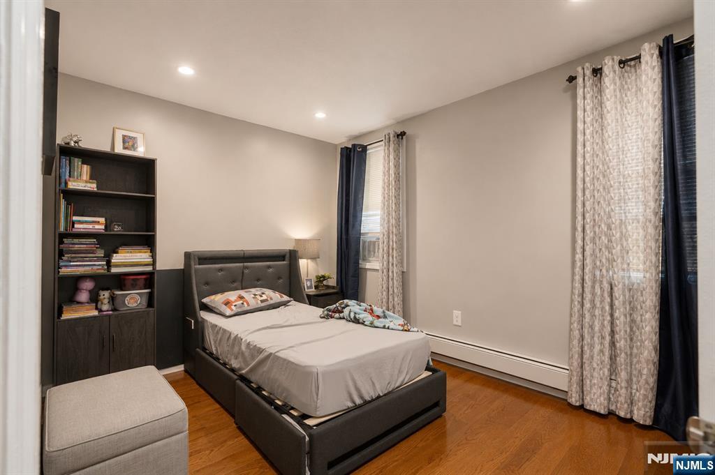 41-43 20th Avenue - Photo 4