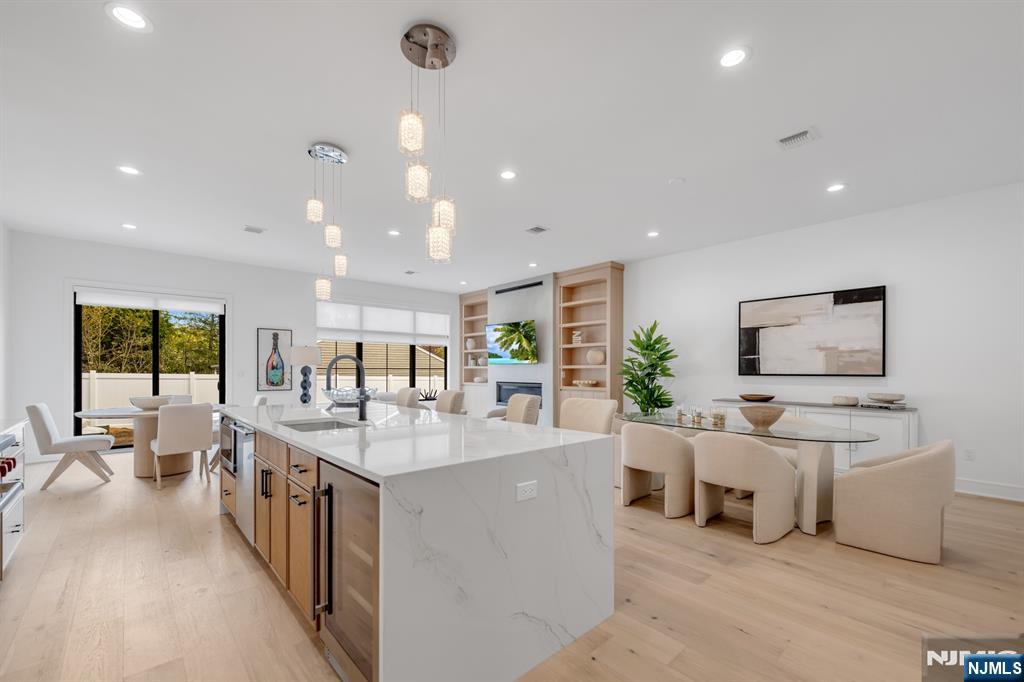 9 Feldman Court 9 - Photo 4