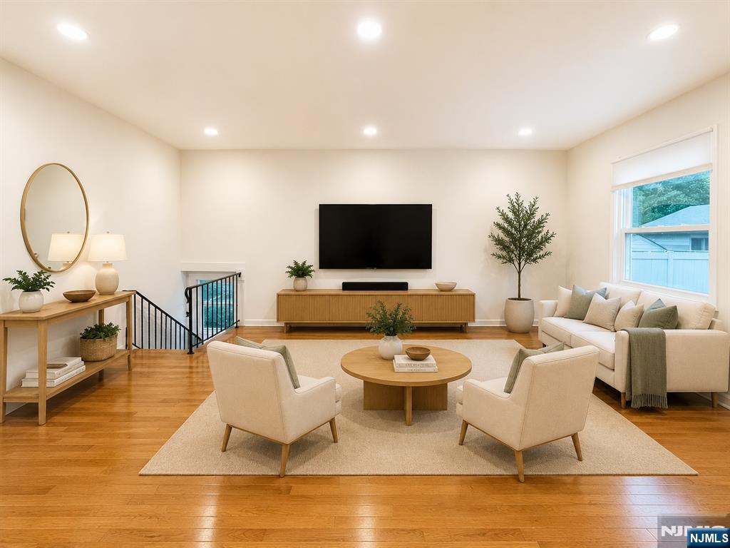 474 Dean Street - Photo 1