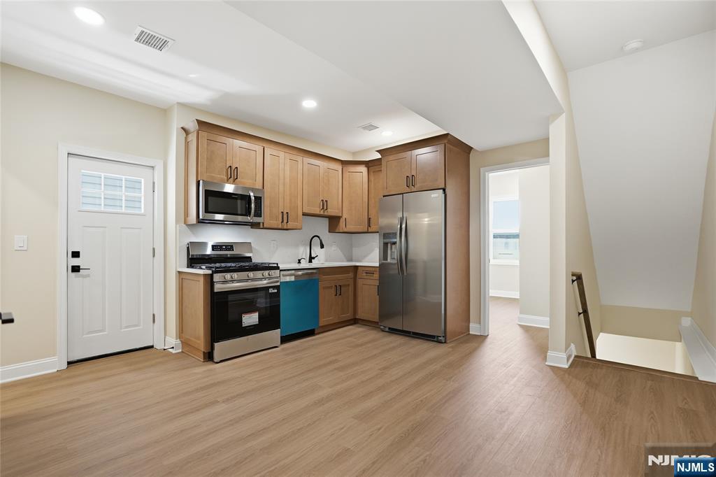 30 Edison Street - Photo 5