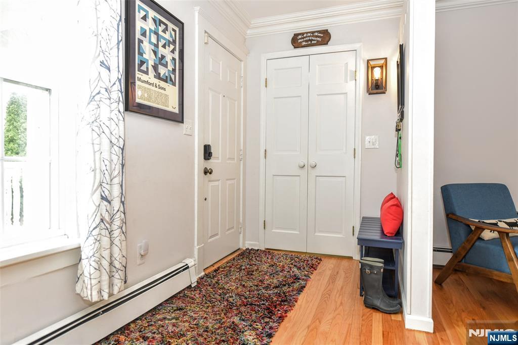280 Morse Avenue - Photo 3