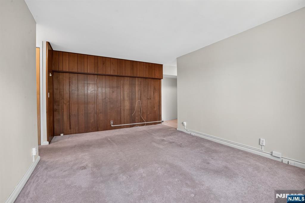 3081 Edwin Avenue 3G - Photo 5