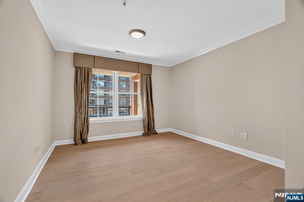 20 Ave At Port Imperial #233/ 235 — photo 38