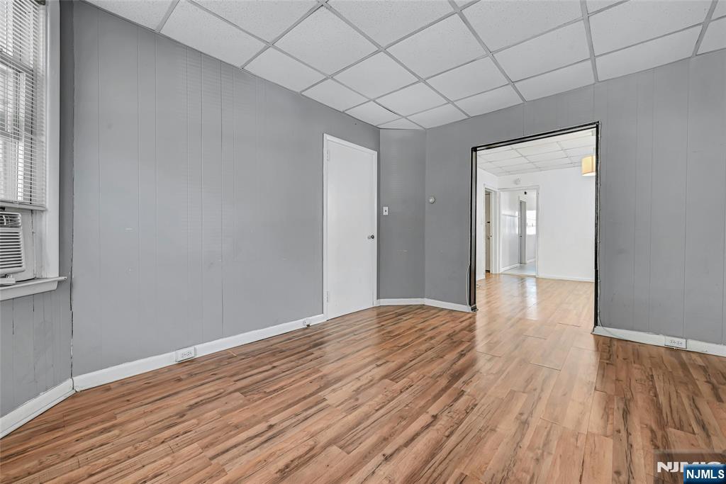 2nd image of 349 Undercliff Ave, Edgewater, NJ 07020 | MLS# 26025724