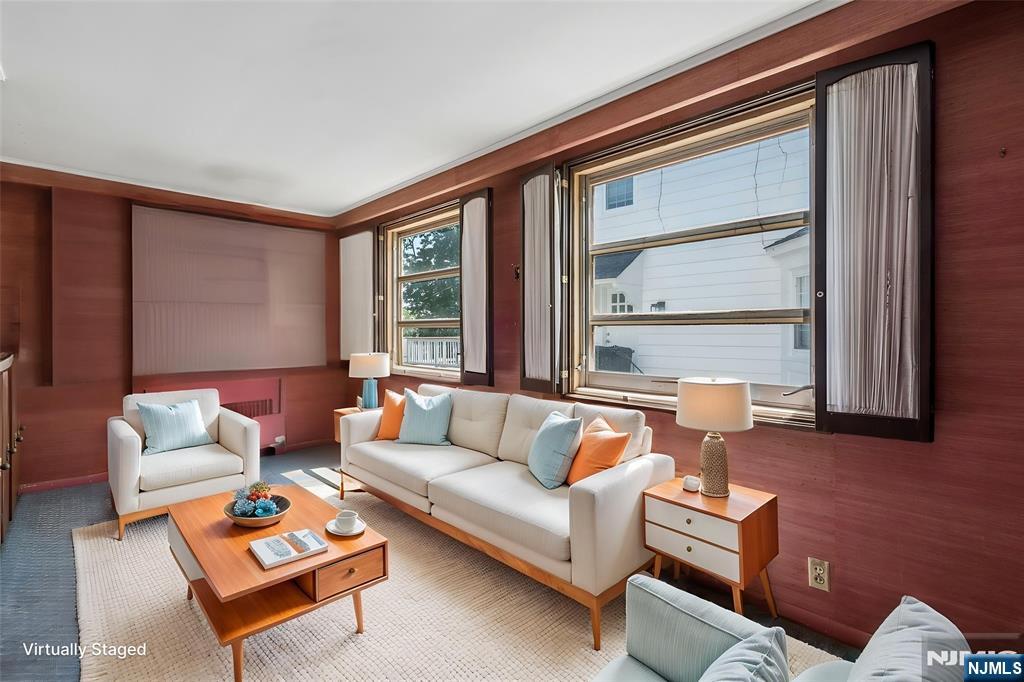 346 Harding Drive - Photo 3
