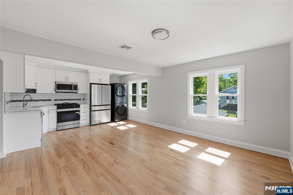 43 4th Street - Photo 2