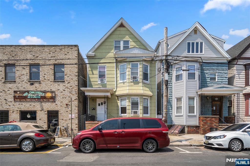 104 N 5th Street - Photo 1