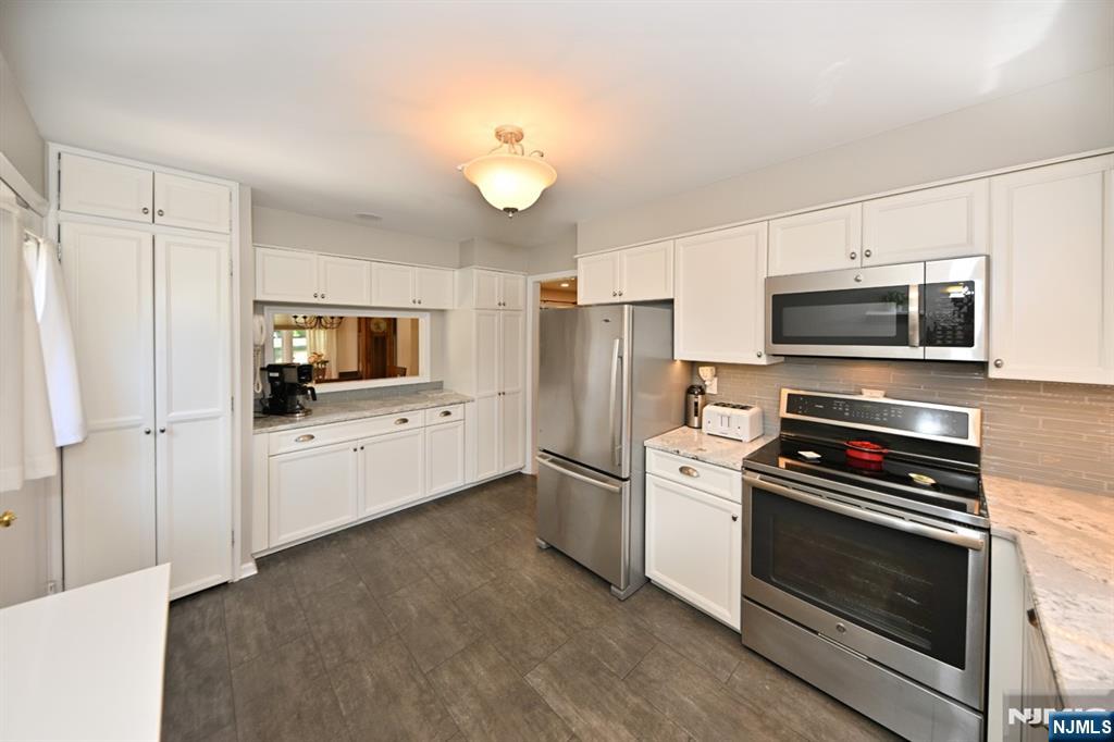 60 Sunset Court - Photo 5