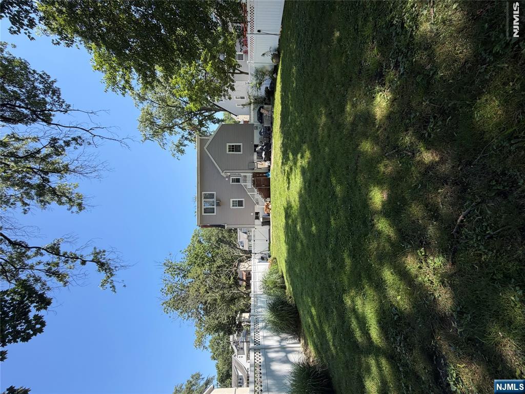 734 E Clark Avenue - Photo 3